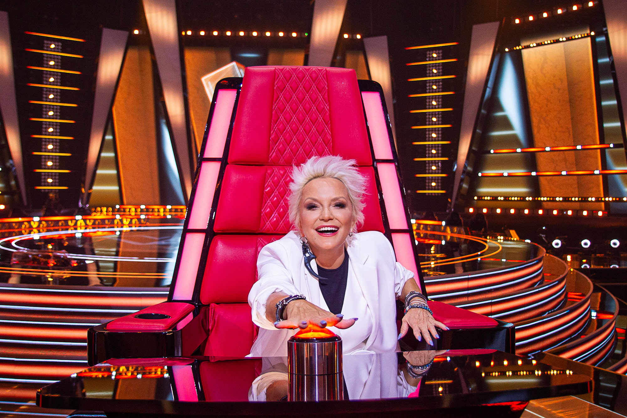 MAŁGORZATA OSTROWSKA TRENERKĄ „THE VOICE SENIOR”